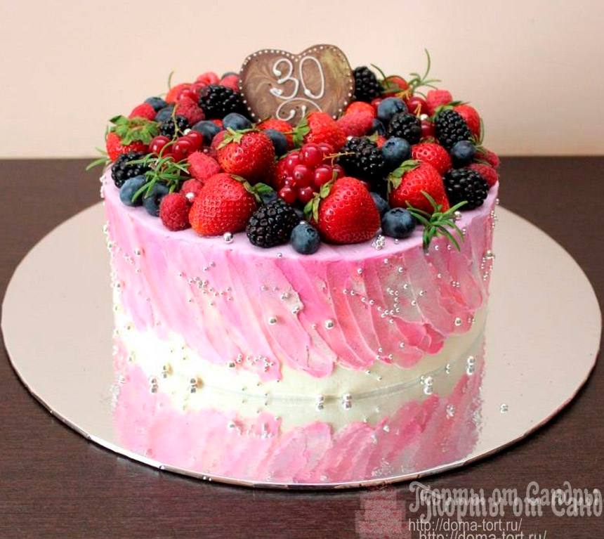Торт - Ягодное изобилие на розово-белом креме чиз