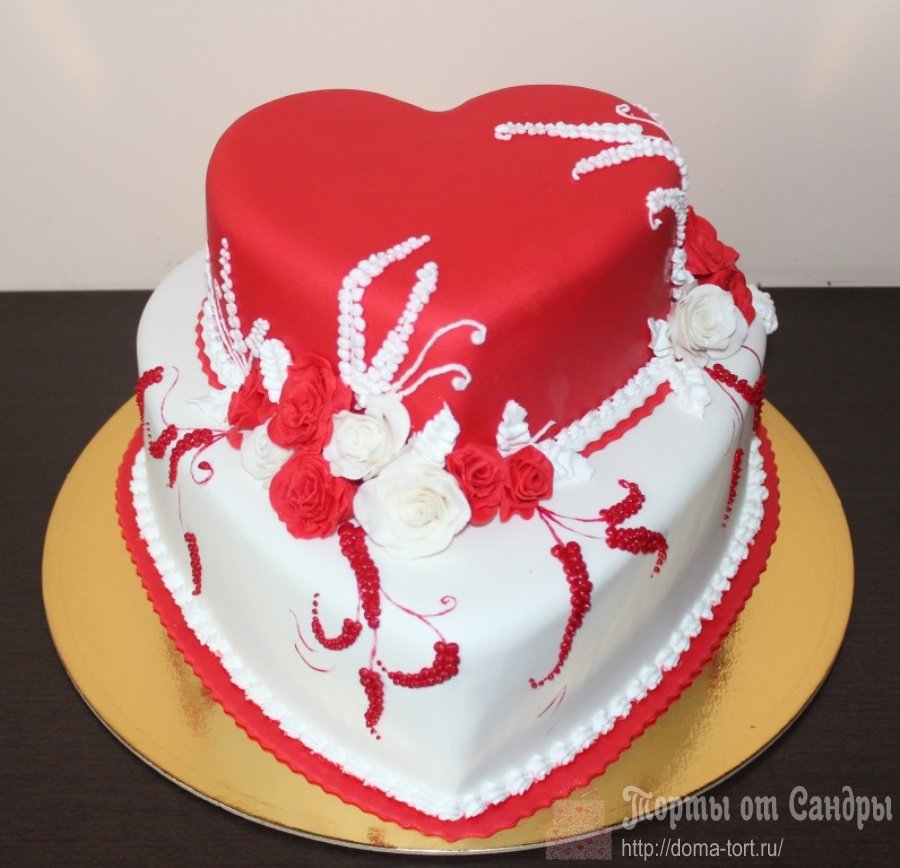 Торт свадебный 2-х ярусный - Красно-белое сердце