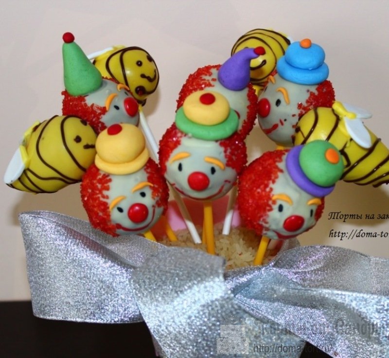 Набор кейк-попсов - Клоуны с пчелками